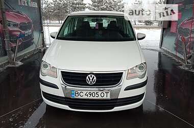 Мінівен Volkswagen Touran 2009 в Самборі