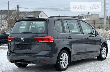 Мінівен Volkswagen Touran 2016 в Луцьку