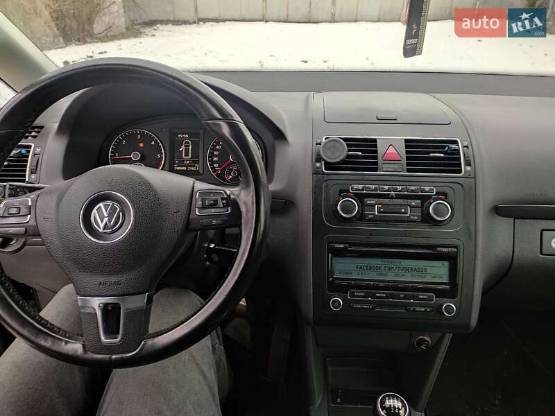 Микровэн Volkswagen Touran 2011 в Дрогобыче