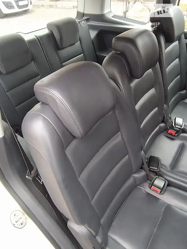 Volkswagen Touran 2013 VIN WVGZZZ1TZDW095691 фото оголошення 10 з 60