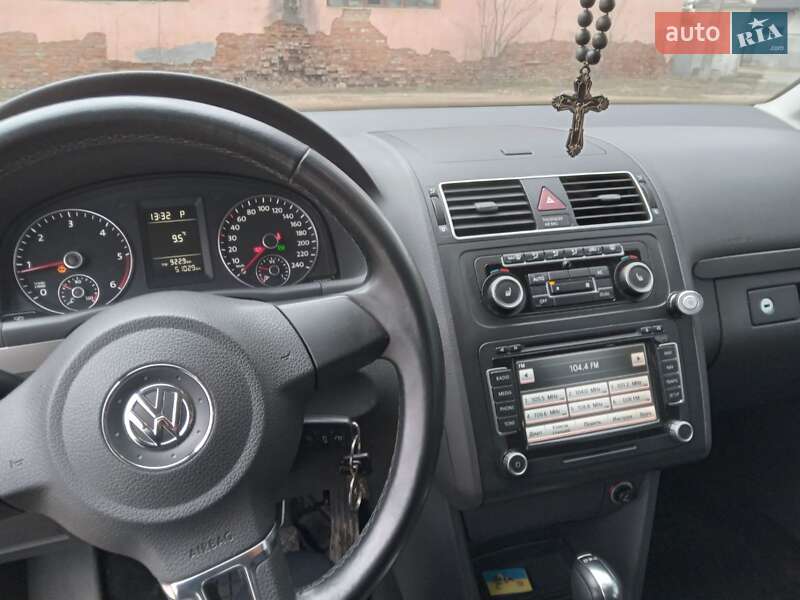 Мікровен Volkswagen Touran 2012 в Косові