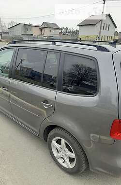 Микровэн Volkswagen Touran 2013 в Буче