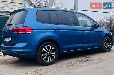 Мікровен Volkswagen Touran 2019 в Дніпрі