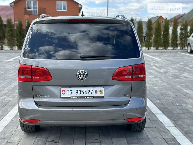 Мікровен Volkswagen Touran 2011 в Луцьку