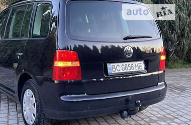 Минивэн Volkswagen Touran 2004 в Самборе