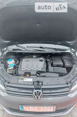 Микровэн Volkswagen Touran 2010 в Подольске