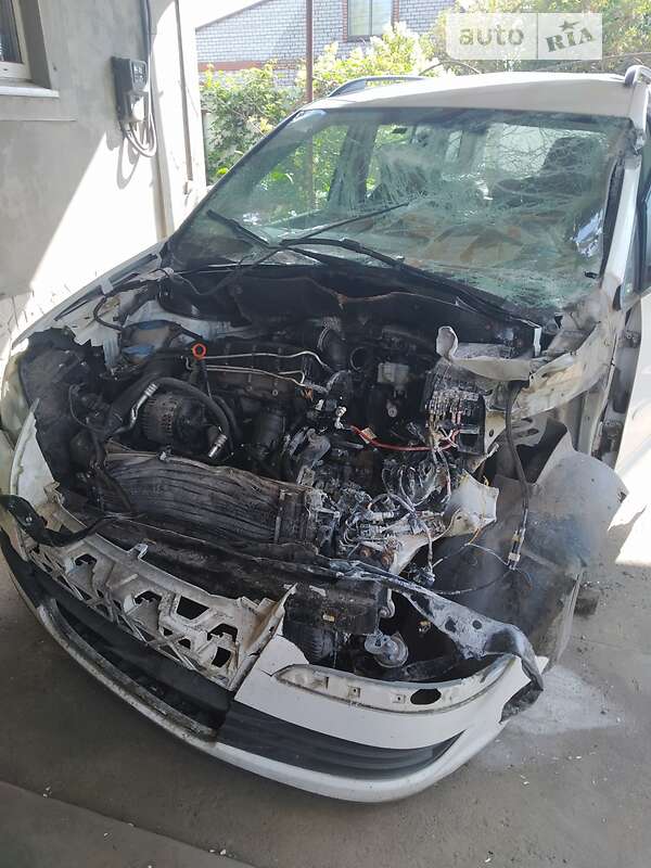 Мінівен Volkswagen Touran 2008 в 