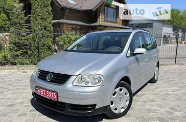 Минивэн Volkswagen Touran 2005 в 