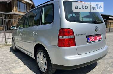 Минивэн Volkswagen Touran 2005 в 