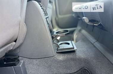 Минивэн Volkswagen Touran 2005 в 