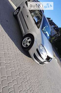 Минивэн Volkswagen Touran 2007 в Чорткове