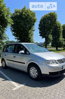 Минивэн Volkswagen Touran 2004 в Виннице