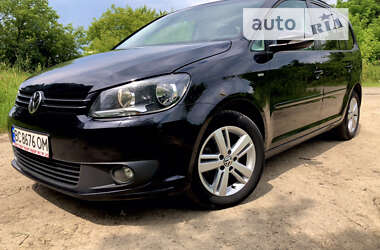 Микровэн Volkswagen Touran 2012 в Самборе