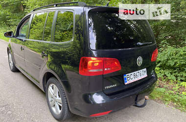 Мікровен Volkswagen Touran 2012 в Самборі