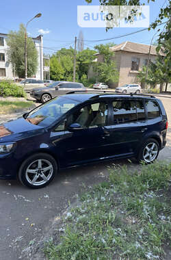 Мікровен Volkswagen Touran 2013 в Кривому Розі