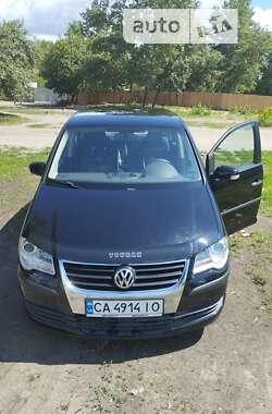 Мінівен Volkswagen Touran 2007 в Черкасах