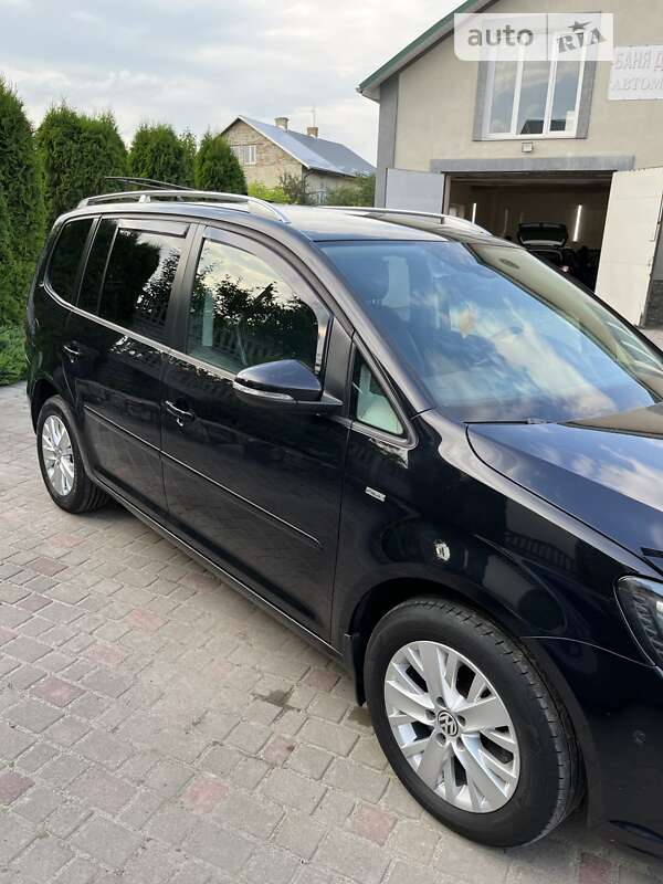 Микровэн Volkswagen Touran 2013 в Золочеве