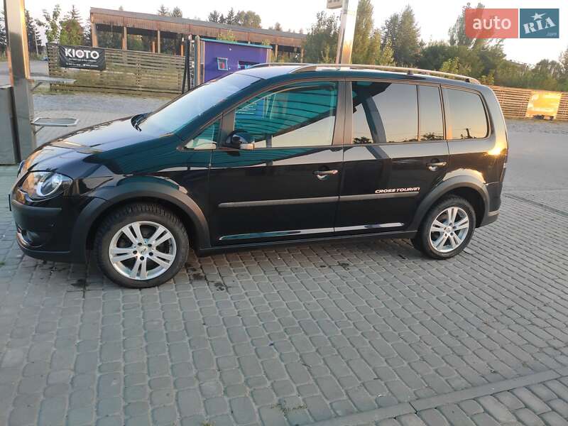 Мінівен Volkswagen Touran 2007 в Березному
