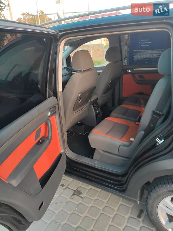 Мінівен Volkswagen Touran 2007 в Березному