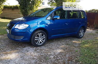 Мінівен Volkswagen Touran 2008 в Запоріжжі