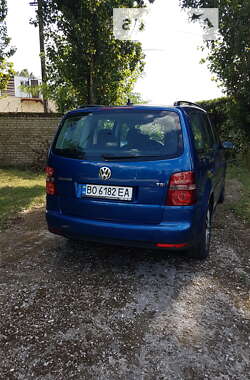 Мінівен Volkswagen Touran 2008 в Запоріжжі