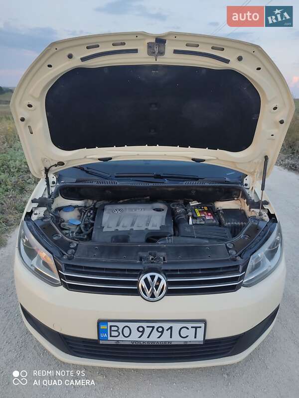 Мікровен Volkswagen Touran 2015 в Збаражі