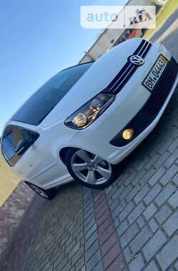 Мікровен Volkswagen Touran 2013 в 