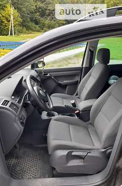 Минивэн Volkswagen Touran 2004 в 