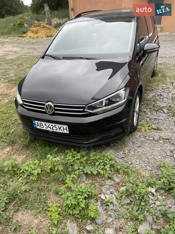 Volkswagen Touran 2016