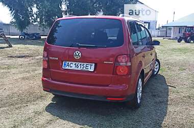 Минивэн Volkswagen Touran 2009 в Кагарлыке