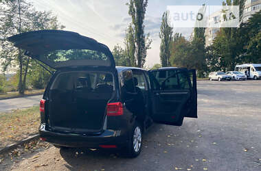 Мікровен Volkswagen Touran 2012 в 