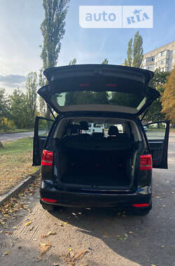 Мікровен Volkswagen Touran 2012 в 