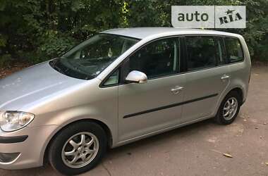 Мінівен Volkswagen Touran 2007 в Житомирі