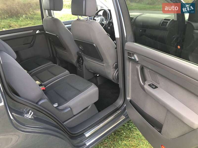 Мікровен Volkswagen Touran 2014 в Калуші
