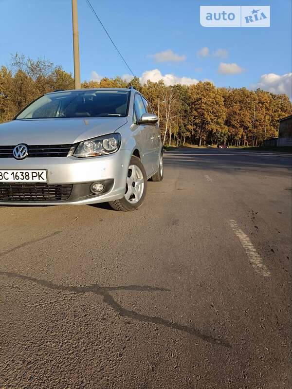 Микровэн Volkswagen Touran 2011 в Львове фото 9 Микровэн Volkswagen Touran 2011 в Львове