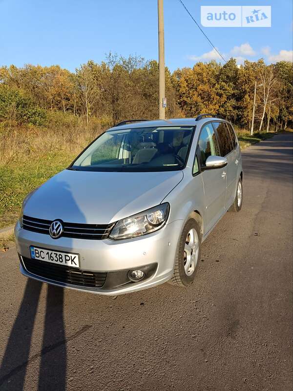 Микровэн Volkswagen Touran 2011 в Львове фото 15 Микровэн Volkswagen Touran 2011 в Львове