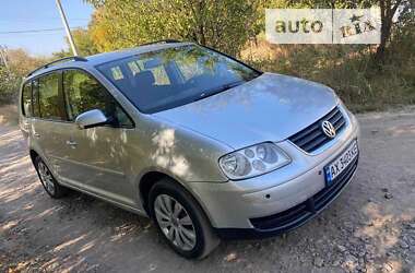 Минивэн Volkswagen Touran 2004 в Харькове