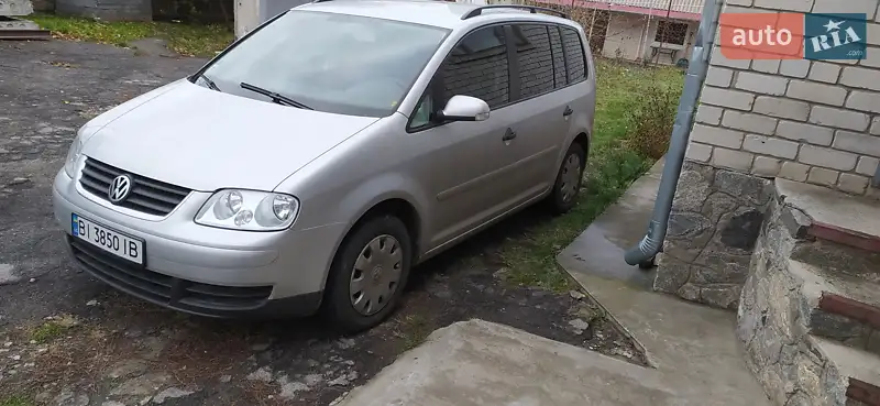 Volkswagen Touran
