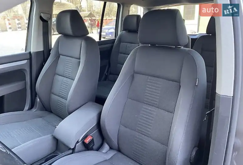 Volkswagen Touran 2009 VIN WVGZZZ1TZ9W106303 фото оголошення 6 з 51
