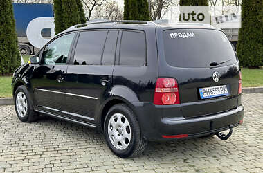 Мінівен Volkswagen Touran 2007 в Одесі