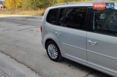 Микровэн Volkswagen Touran 2014 в Каменец-Подольском