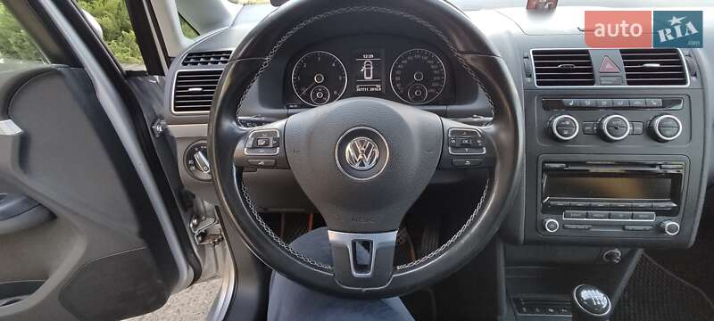 Микровэн Volkswagen Touran 2014 в Каменец-Подольском