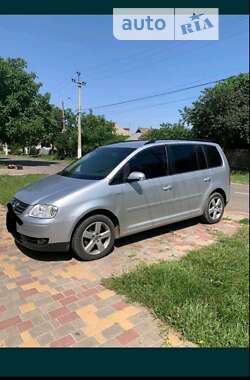 Мінівен Volkswagen Touran 2005 в Біляївці