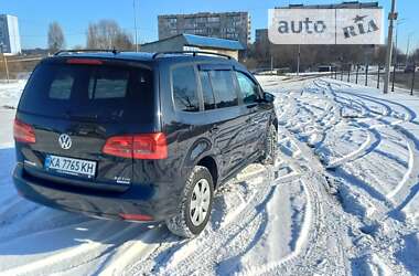 Микровэн Volkswagen Touran 2011 в Киеве