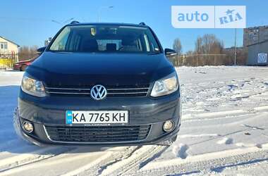 Микровэн Volkswagen Touran 2011 в Киеве