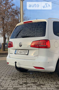 Микровэн Volkswagen Touran 2013 в Черновцах