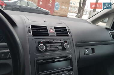 Микровэн Volkswagen Touran 2012 в 