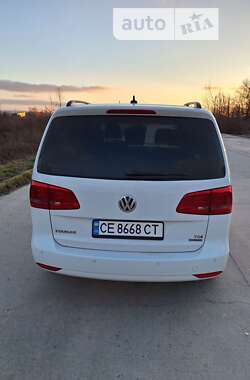 Микровэн Volkswagen Touran 2014 в Хотине