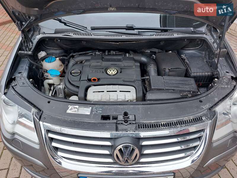 Микровэн Volkswagen Touran 2010 в Броварах фото 14 Микровэн Volkswagen Touran 2010 в Броварах