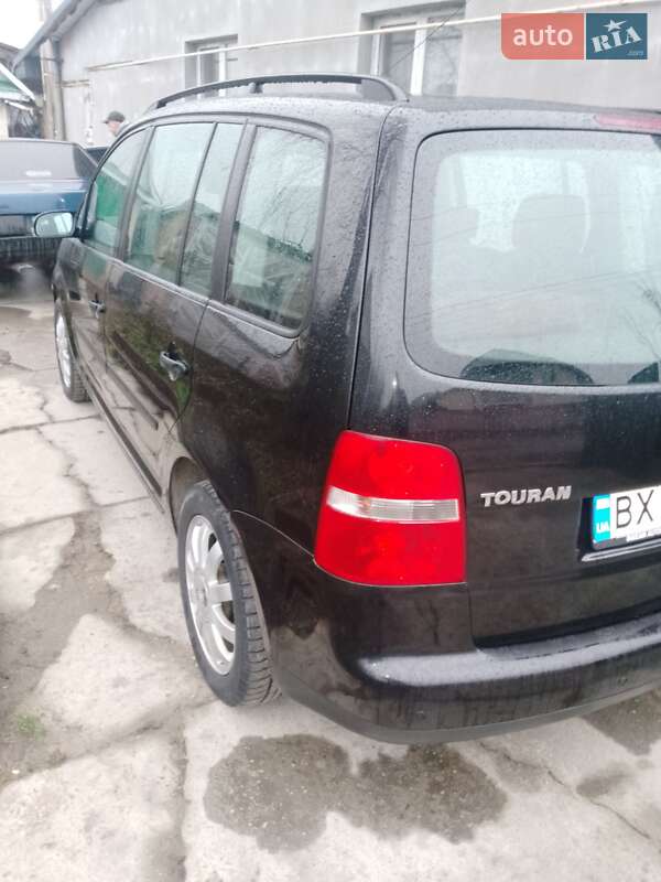 Минивэн Volkswagen Touran 2003 в Полонном